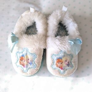 Frozen Slippers